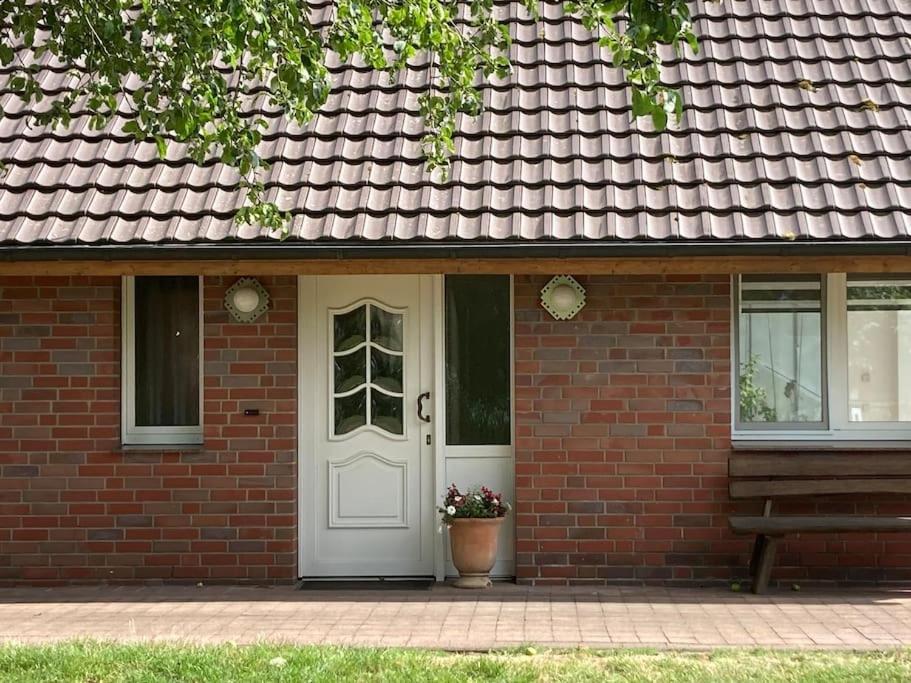 Helle Wohnung Mit Wintergarten - Nahe Ruhrgebiet Und Freizeitpark Movie Park Bottrop Exteriér fotografie
